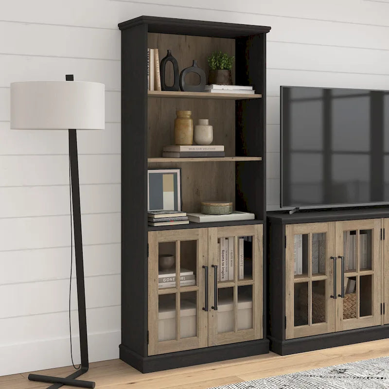 Bibliothèque à 5 étagères Westbrook avec portes vitrées de Bush Furniture