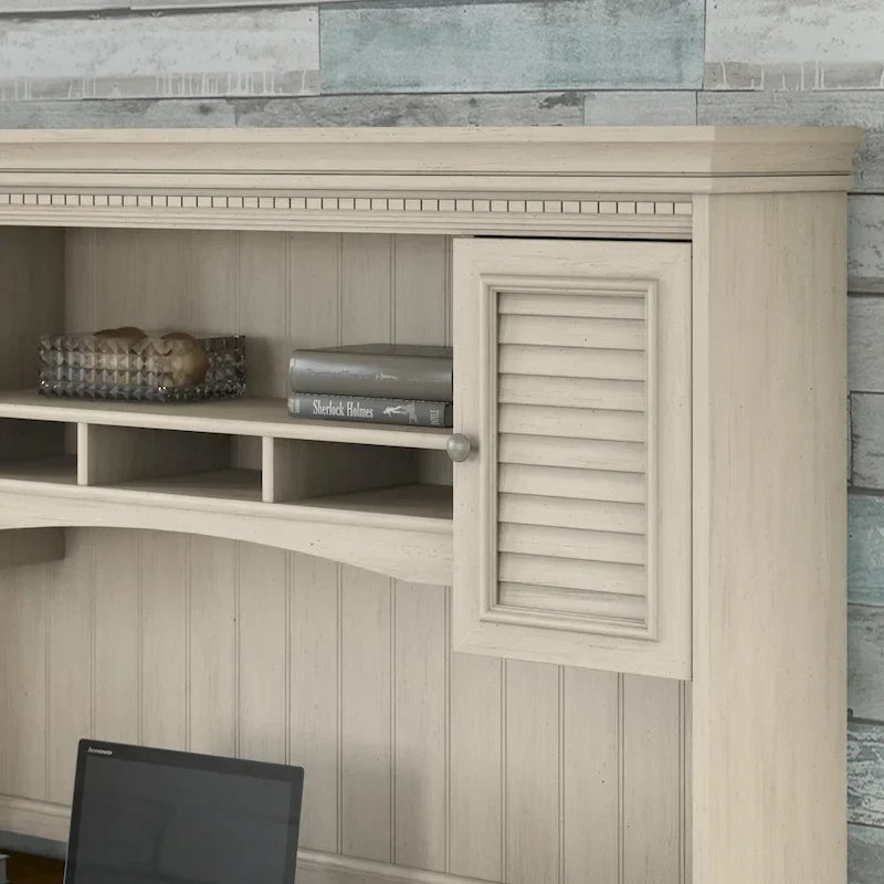 Bureau d'angle en L 60 W Fairview avec huche et bibliothèque de Bush Furniture