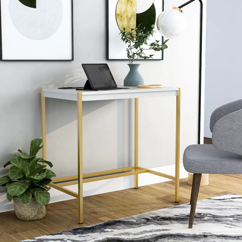 Bureau d'ordinateur moderne Belzie de 30 pouces en acier avec ports USB par Furniture of America