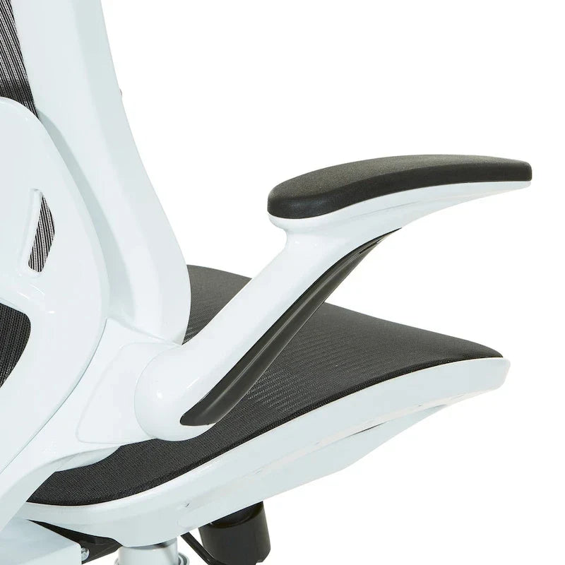 Chaise de bureau Riley avec assise et dossier en maille blanche