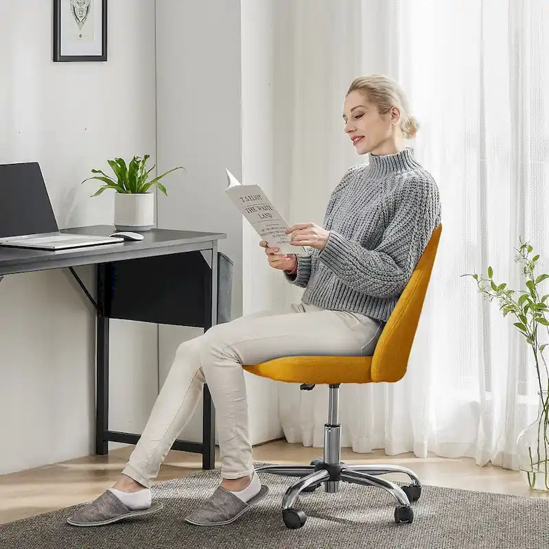 Chaise de bureau pivotante réglable à roulettes