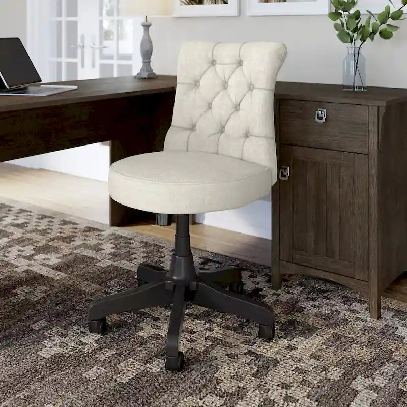 Chaise de bureau mi-hauteur capitonnée Salinas par Bush Furniture