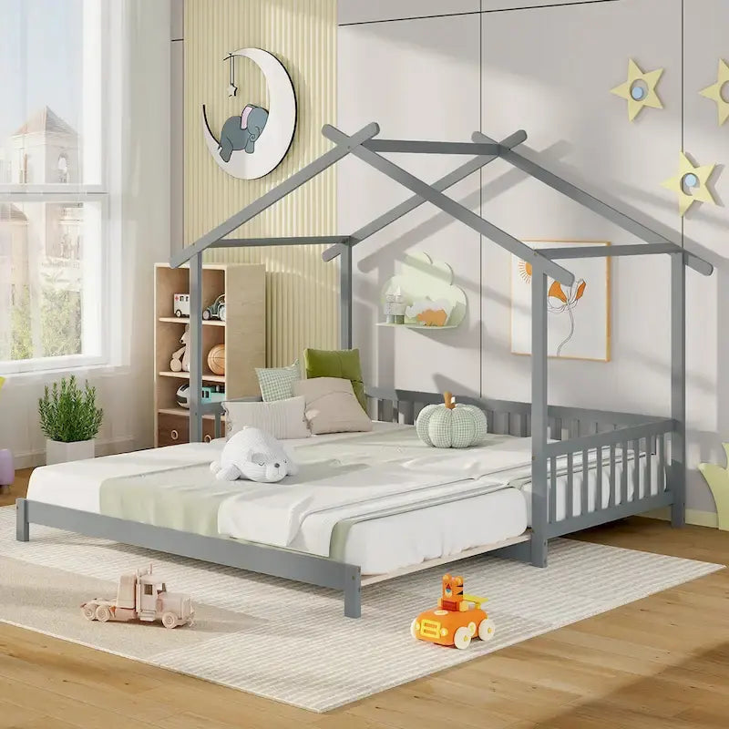 Gymax Lit cabane en bois, taille double à très grand lit avec barrières de sécurité et décors