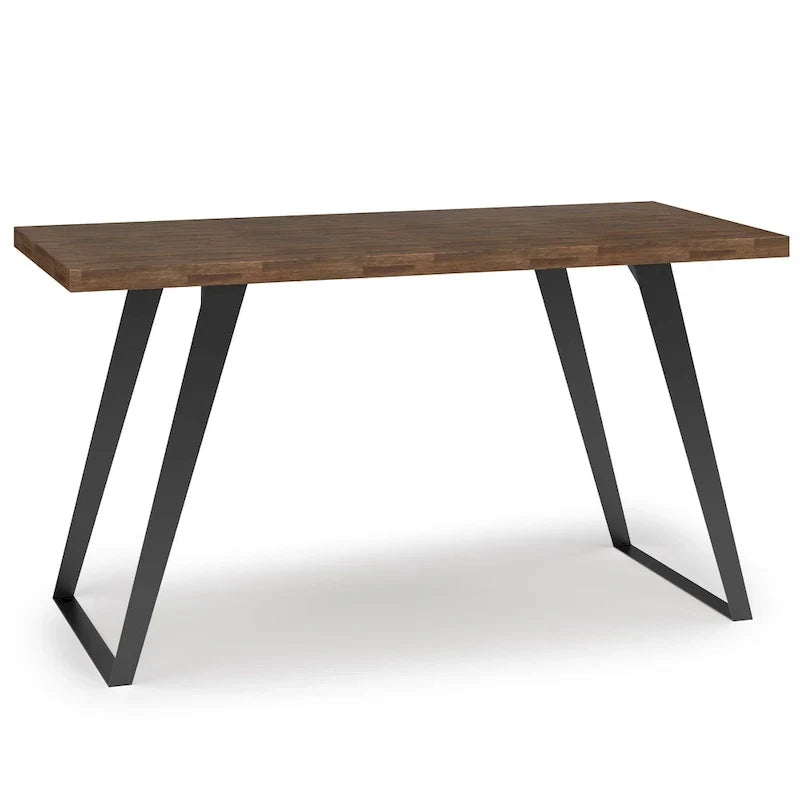 WYNDENHALL Mitchell Bureau plat moderne industriel de 137 cm de large en BOIS D'ACACIA MASSIF