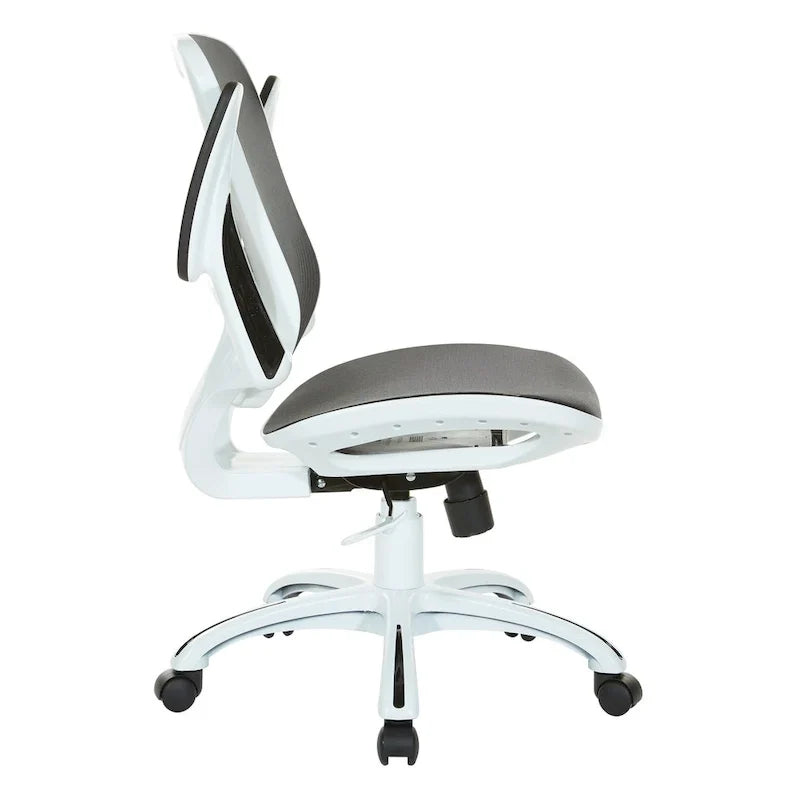 Chaise de bureau Riley avec assise et dossier en maille blanche