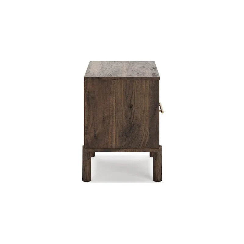 Lit plateforme Calverson Mocha de Signature Design by Ashley avec 2 tables de chevet